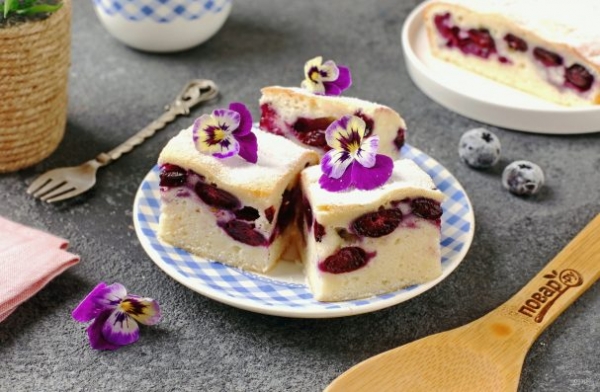 Йогуртовый кекс с черникой Йогуртовый кекс с черникой