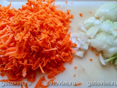 Турецкий чечевичный суп-пюре с паприкой и мятой Турецкий чечевичный суп-пюре с паприкой и мятой