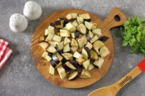 Баклажаны в томатно-молочном соусе Баклажаны в томатно-молочном соусе