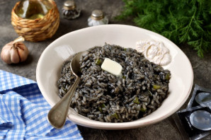 Ризотто с чернилами каракатицы Ризотто с чернилами каракатицы