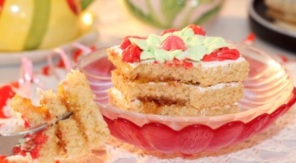 Медовые пирожные с кремом и джемом, пошаговый рецепт с фото Медовые пирожные с кремом и джемом, пошаговый рецепт с фото