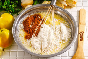 Шоколадные блинчики с карамельными яблоками Шоколадные блинчики с карамельными яблоками