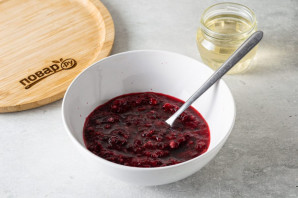 Брусника с медом на зиму Брусника с медом на зиму