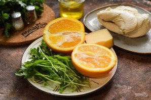 Салат из курицы с рукколой и апельсинами Салат из курицы с рукколой и апельсинами