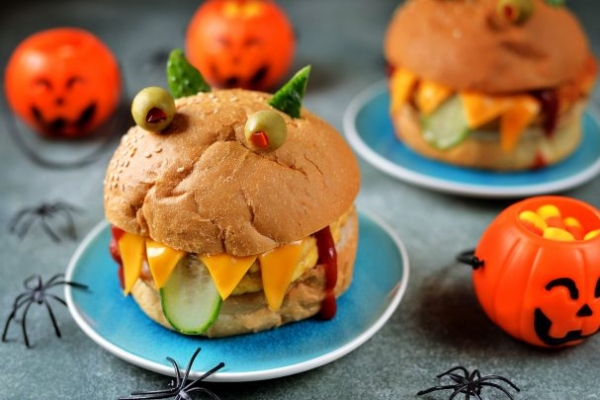 Бургер "Зубастый монстр" Бургер "Зубастый монстр"