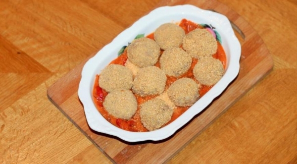 Фрикадельки из белой рыбы в соусе, пошаговый рецепт с фото