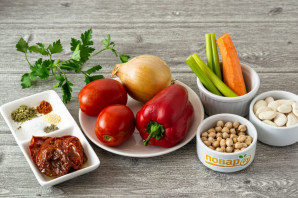 Суп с нутом и фасолью