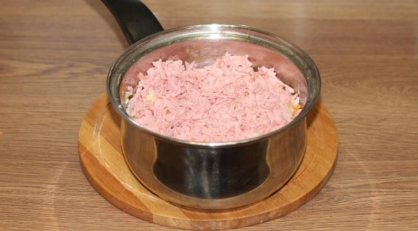 Ежики с рисом в сливочном соусе, пошаговый рецепт с фото Ежики с рисом в сливочном соусе, пошаговый рецепт с фото