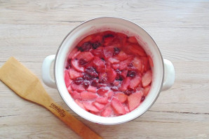 Вишневое варенье с яблоками Вишневое варенье с яблоками