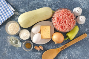 Запеканка из кабачков с рисом и фрикадельками Запеканка из кабачков с рисом и фрикадельками