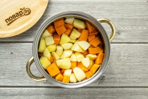 Сок из тыквы и яблок на зиму Сок из тыквы и яблок на зиму