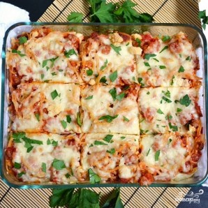 Запеченные спагетти с сосисками Запеченные спагетти с сосисками