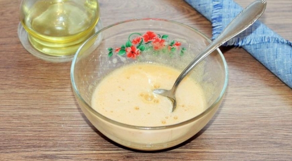 Медовые пирожные с кремом и джемом, пошаговый рецепт с фото Медовые пирожные с кремом и джемом, пошаговый рецепт с фото