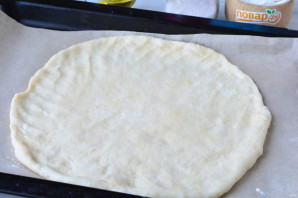 Постный пирог с персиками Постный пирог с персиками