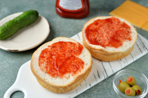 Бургер "Зубастый монстр" Бургер "Зубастый монстр"