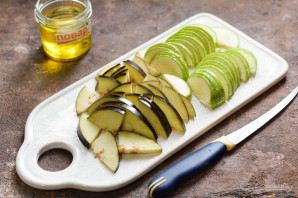 Армянская закуска из баклажанов и кабачков Армянская закуска из баклажанов и кабачков