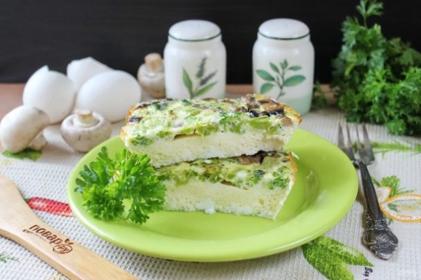 Омлет с брокколи и грибами Омлет с брокколи и грибами