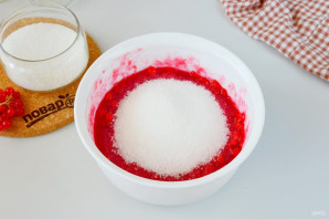 Калина протертая с сахаром Калина протертая с сахаром