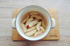 Грушевый компот с рябиной на зиму Грушевый компот с рябиной на зиму