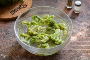 Брокколи с соевым соусом в духовке Брокколи с соевым соусом в духовке