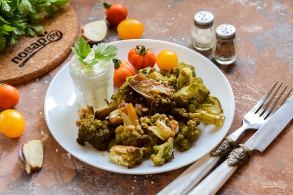 Брокколи с соевым соусом в духовке Брокколи с соевым соусом в духовке