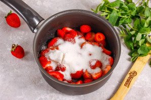 Клубничный топпинг