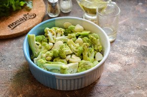 Брокколи с соевым соусом в духовке Брокколи с соевым соусом в духовке