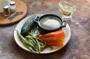 Салат со стручковой фасолью без майонеза Салат со стручковой фасолью без майонеза