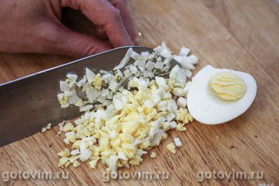 Булочки-завитушки с курицей и яйцом Булочки-завитушки с курицей и яйцом