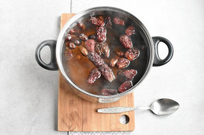 Компот из фиников