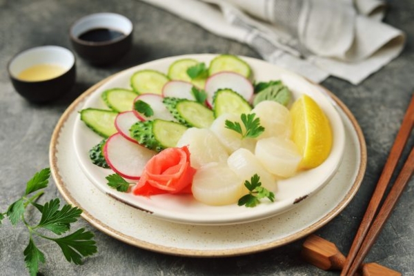 Сашими из гребешка Сашими из гребешка