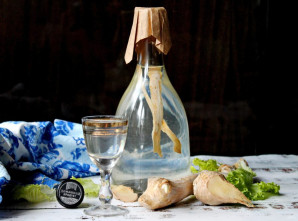 Хреновуха с имбирем Хреновуха с имбирем