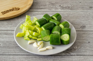 Турша из огурцов Турша из огурцов