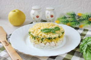 Салат "Каприз" с яблоком Салат "Каприз" с яблоком