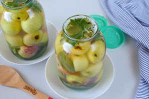 Яблоки, моченые на зиму Яблоки, моченые на зиму