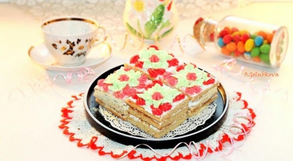 Медовые пирожные с кремом и джемом, пошаговый рецепт с фото Медовые пирожные с кремом и джемом, пошаговый рецепт с фото