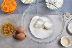 Пирог из тыквы в мультиварке Пирог из тыквы в мультиварке