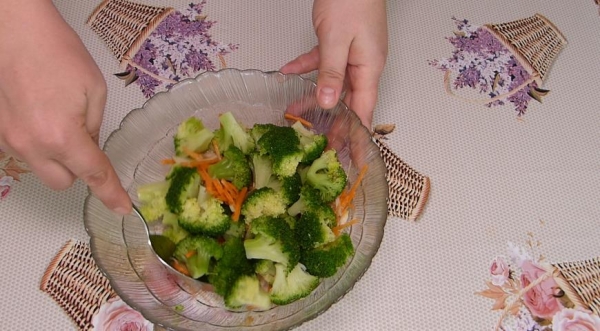 Брокколи по-корейски, пошаговый рецепт с фото Брокколи по-корейски, пошаговый рецепт с фото