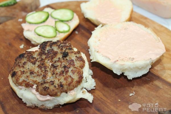 Рецепт: Домашние Бургеры - По-домашнему