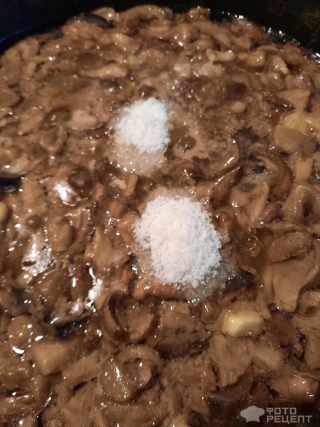 Рецепт: Маслята жареные на зиму - Осенние маслята в растительном масле