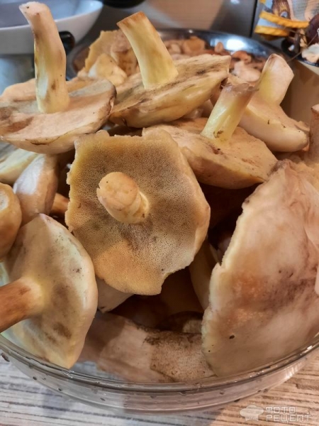 Рецепт: Маслята жареные на зиму - Осенние маслята в растительном масле