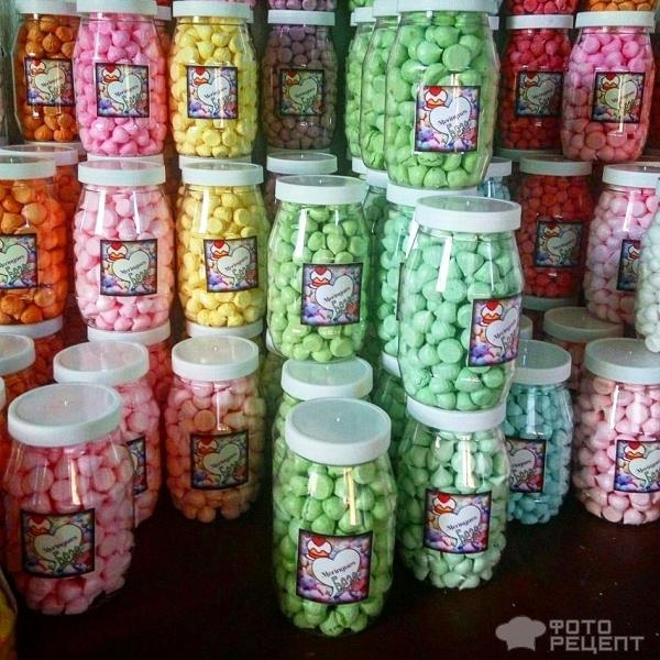 Рецепт: Минимеренги - минивыпечка, оформление тортиков и пирожных