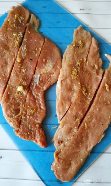 Рецепт: Мясные косички - из свинины в маринаде