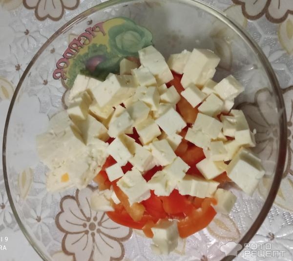 Рецепт: Салат из перца сладкого и брынзы - с добавлением зелени Рецепт: Салат из перца сладкого и брынзы - с добавлением зелени