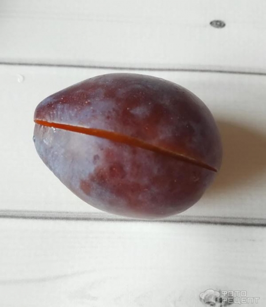 Рецепт: Варенье из слив - у каждой хозяйки свой вариант.