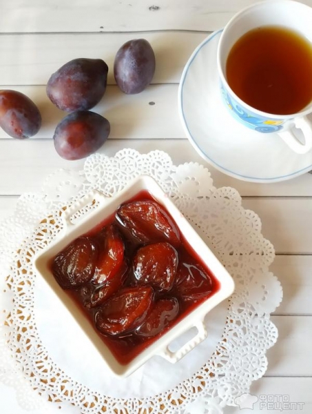 Рецепт: Варенье из слив - у каждой хозяйки свой вариант.