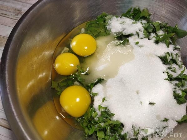 Рецепт: Зеленый кекс - со щавелем и манной крупой Рецепт: Зеленый кекс - со щавелем и манной крупой