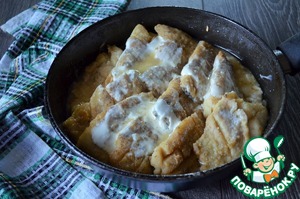 Щука в сметане по-деревенски Щука в сметане по-деревенски