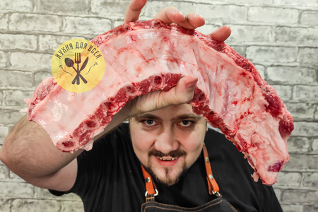 Сочная свинина в духовке свиные ребра одним куском Сочная свинина в духовке свиные ребра одним куском