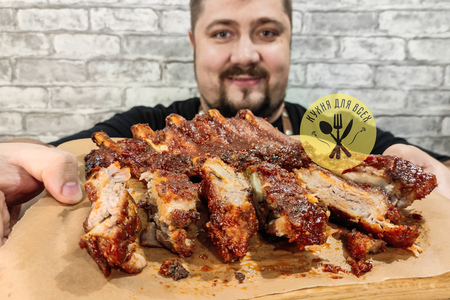 Сочная свинина в духовке свиные ребра одним куском Сочная свинина в духовке свиные ребра одним куском